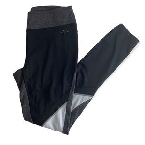 Avia Black White & Gray Sheer Athletic Size Small Leggings
